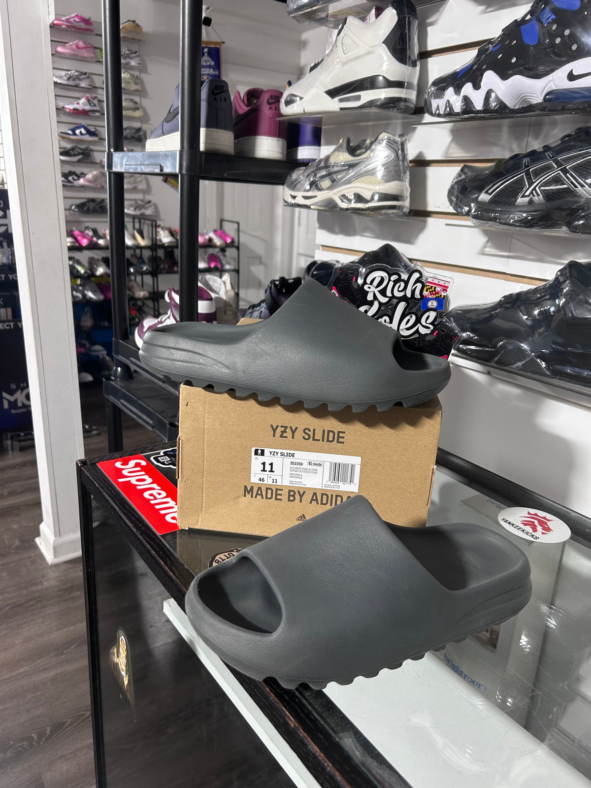 Yzy Slide ‘Slate Grey’