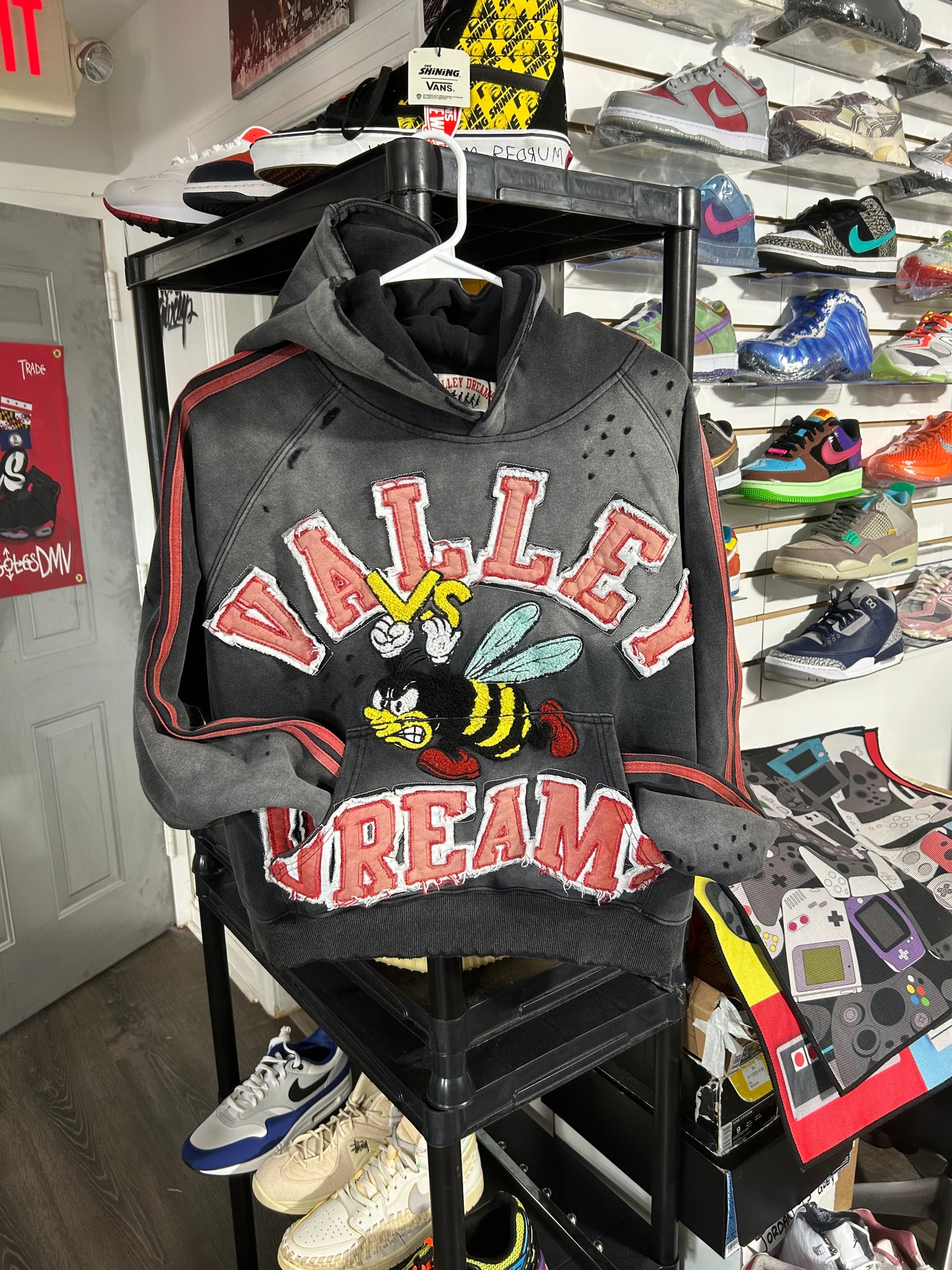 Anthem Pullover