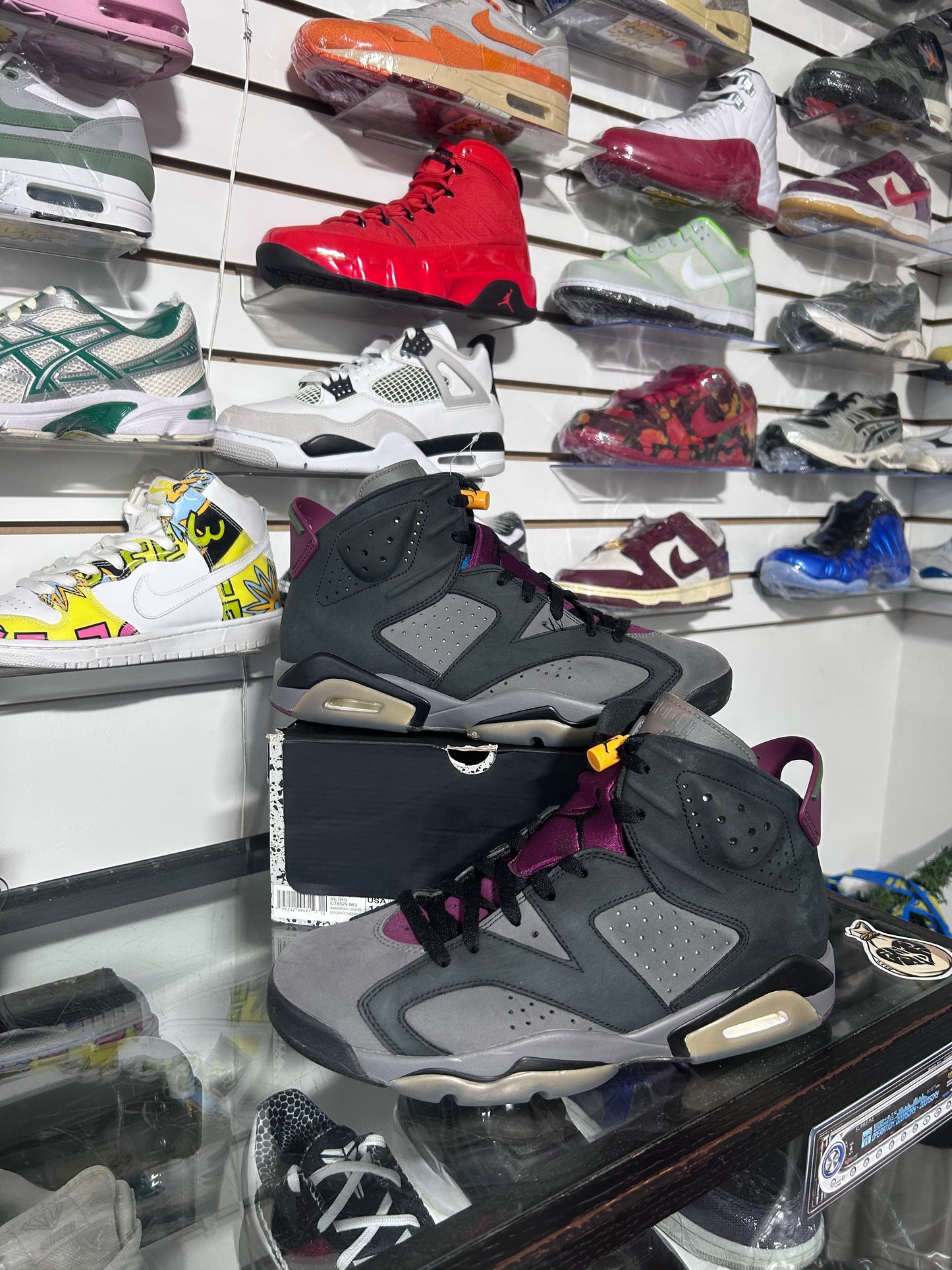 Bordeaux 6’s