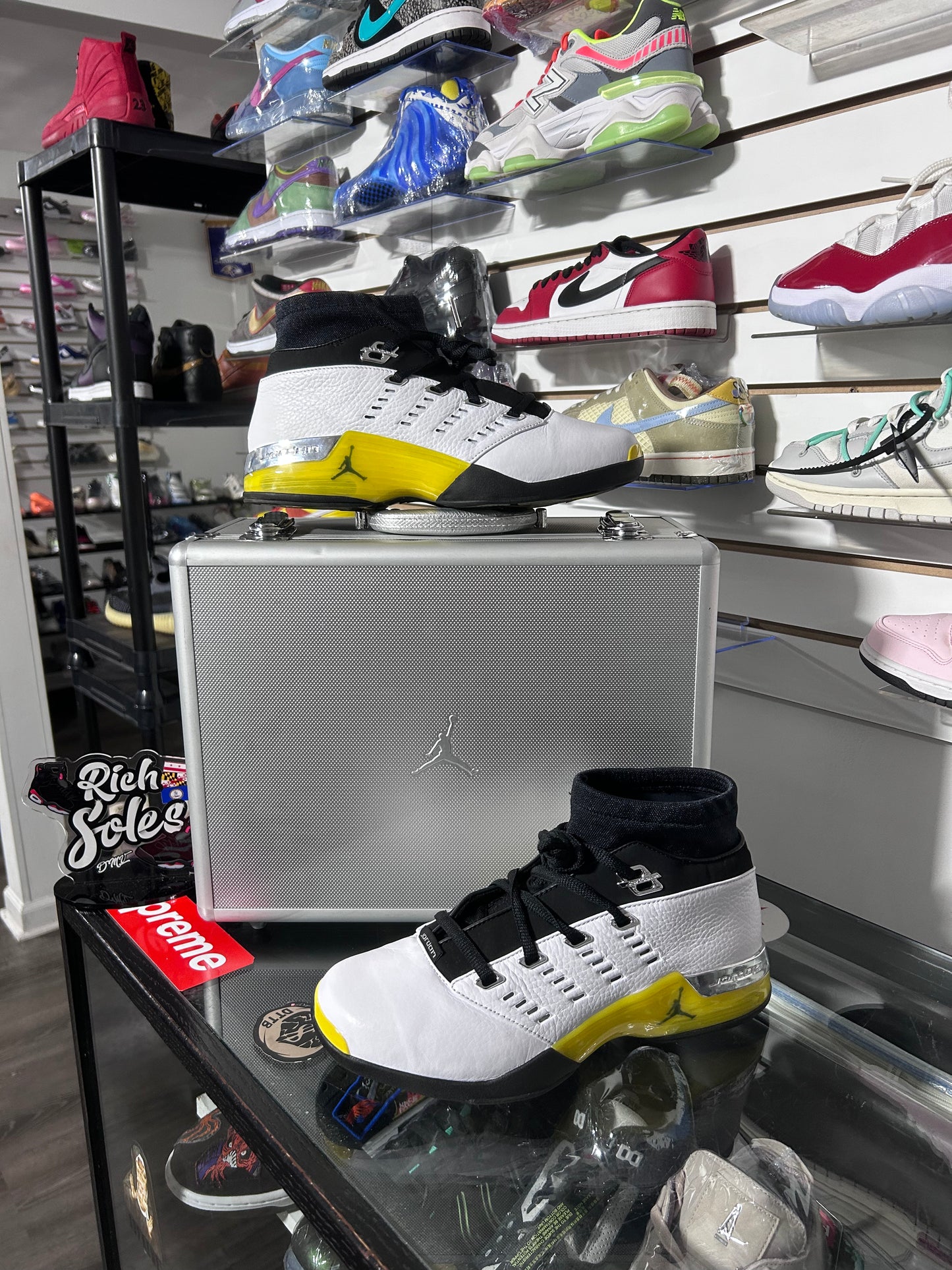 All Star Lighting 17 Lows