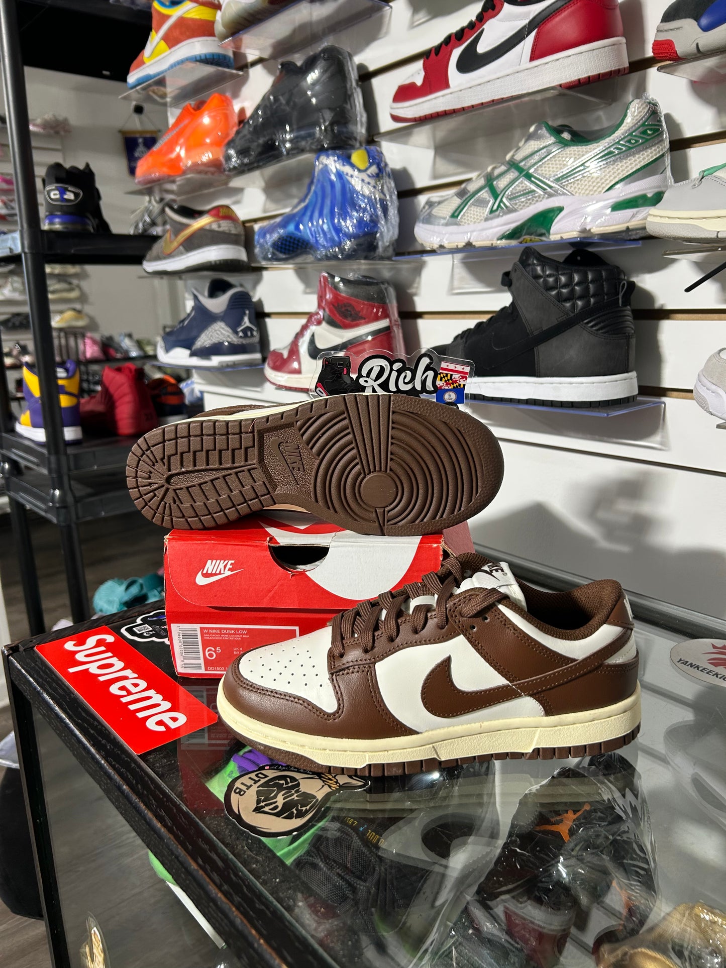 Cacao Wow Dunk Lows