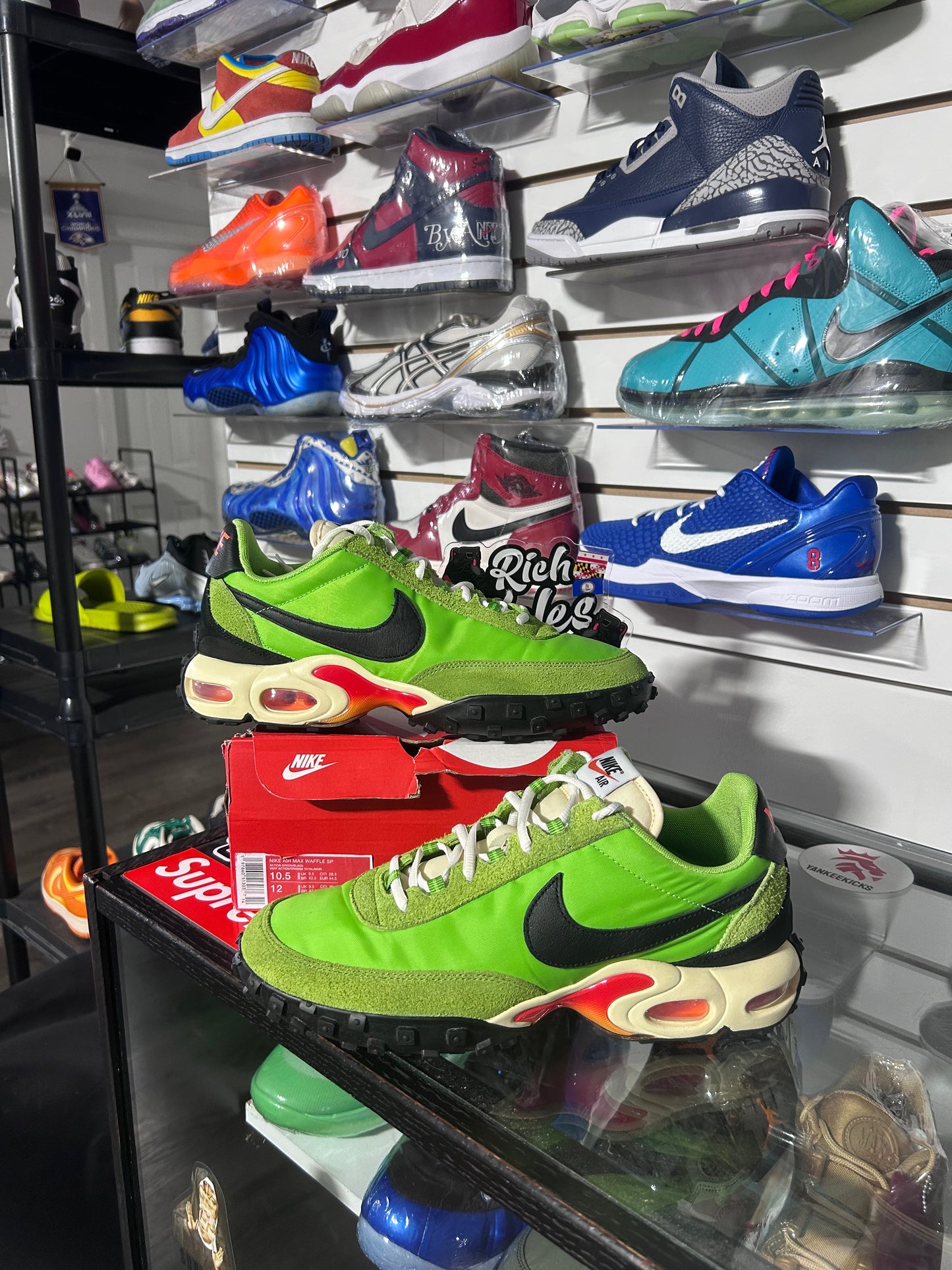 Air Max Waffle Racer ‘Action Green’
