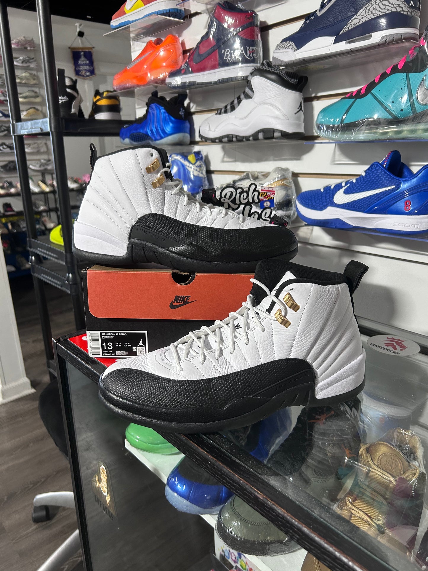 Taxi 12’s