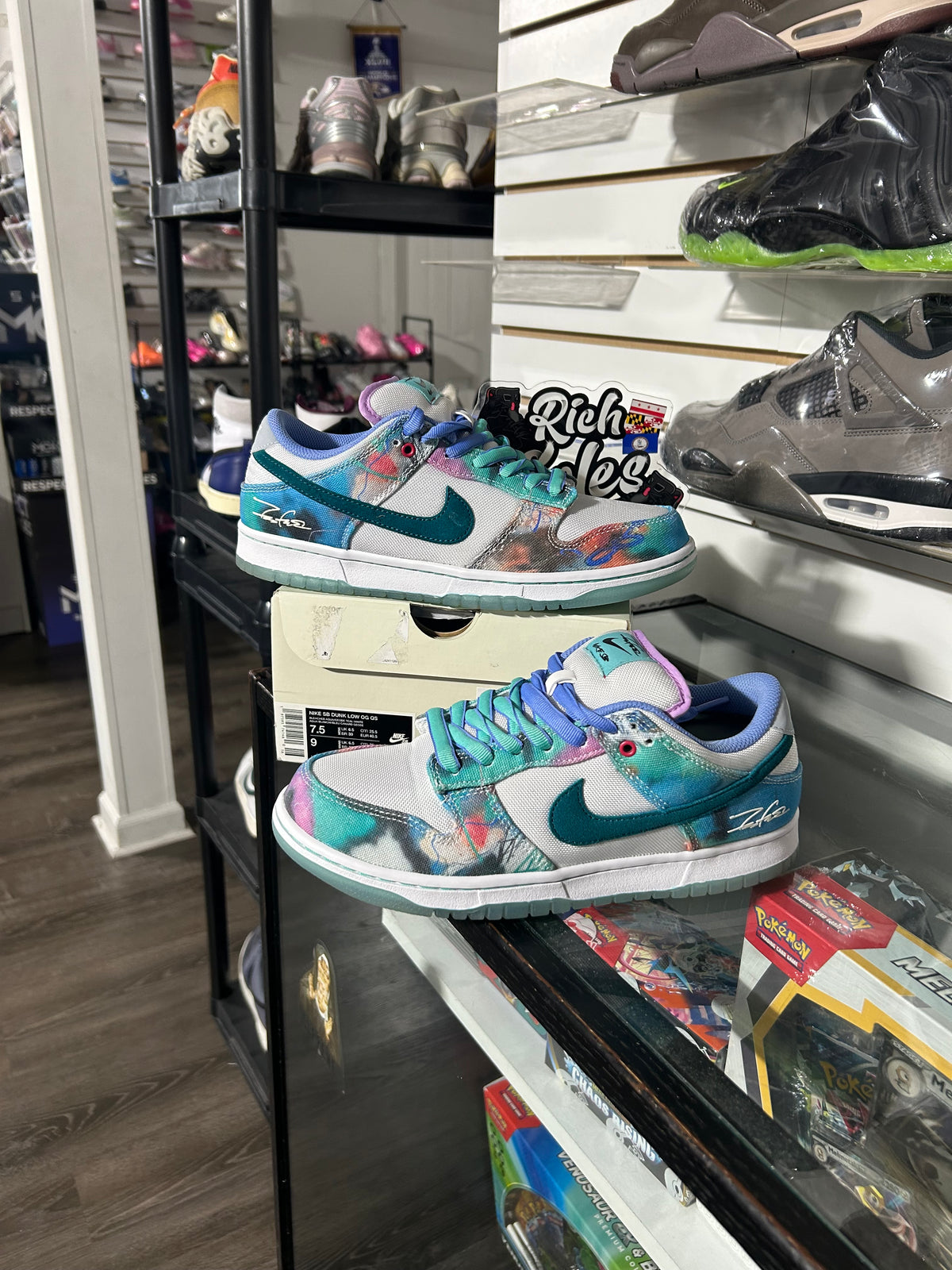 Futura Laboratories SB