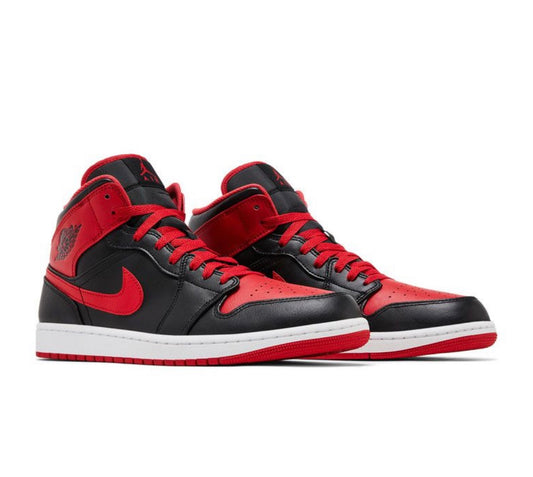 Alternate Bred AJ 1 Mid