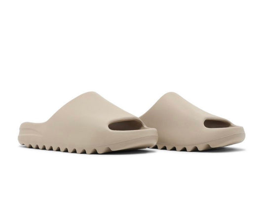 YZY Slide ‘Pure’