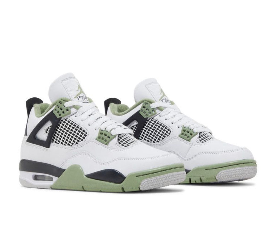Wmns ‘Seafoam’ 4’s