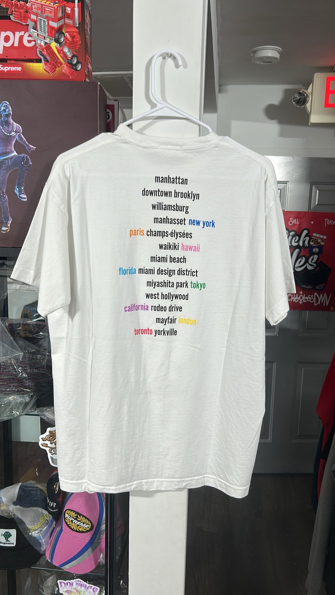 London Café Tee