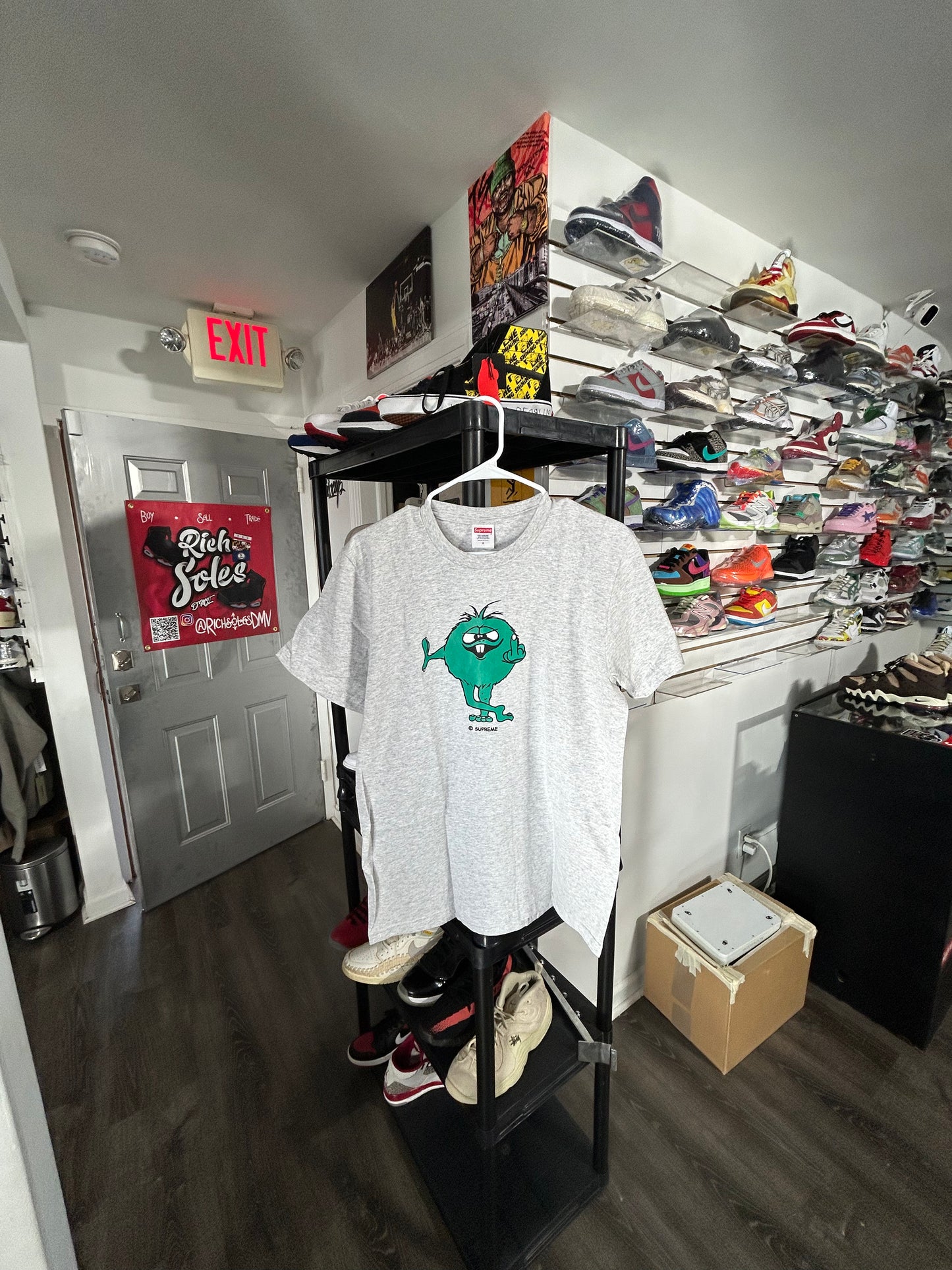 Camacho Tee