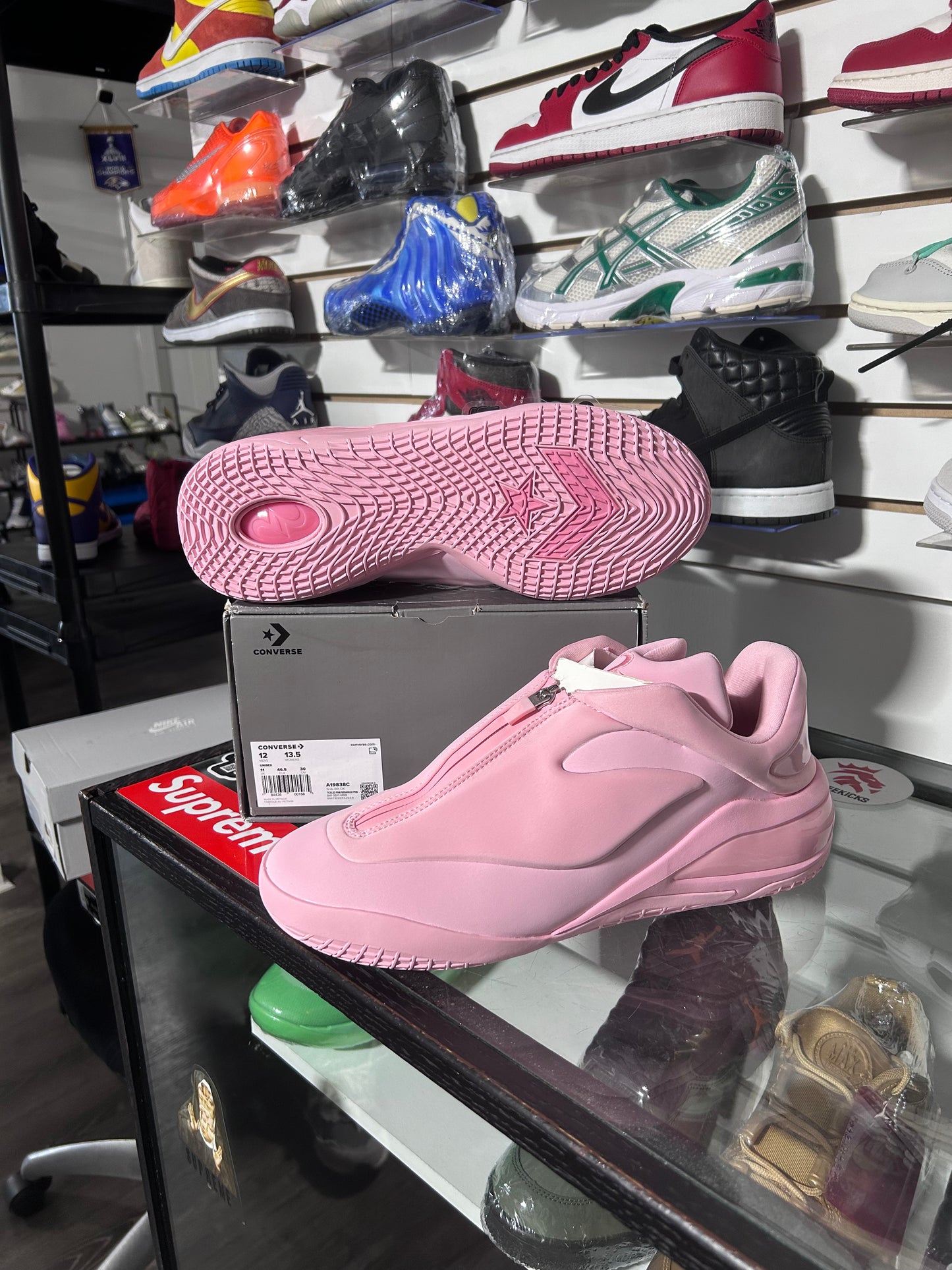 Shai 001 ‘Pink’