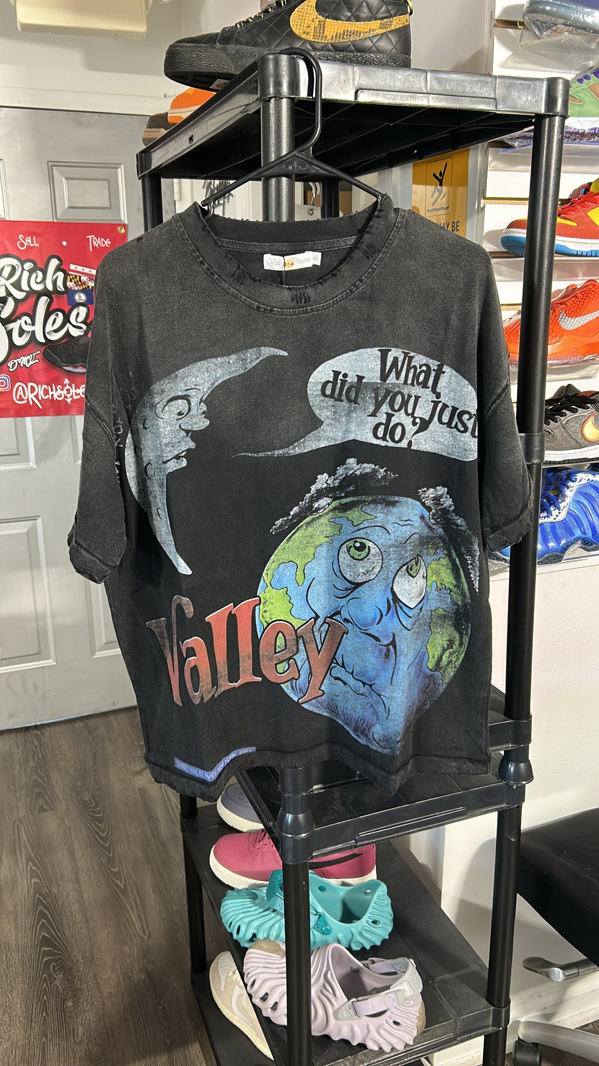 ‘World Peace’ Tee