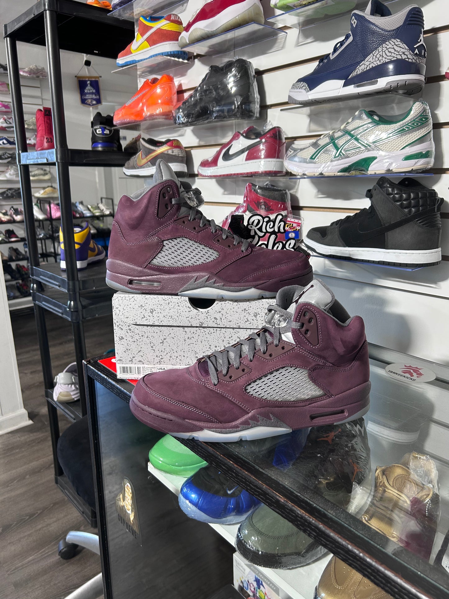 Burgundy 5’s