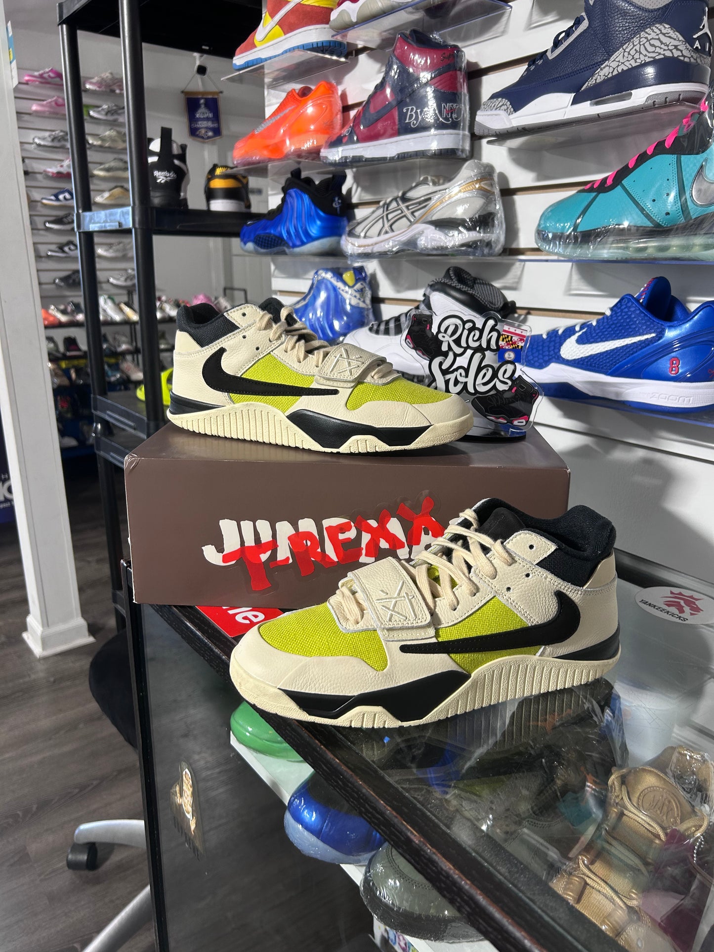 Jumpman Jack ‘Bright Cactus’