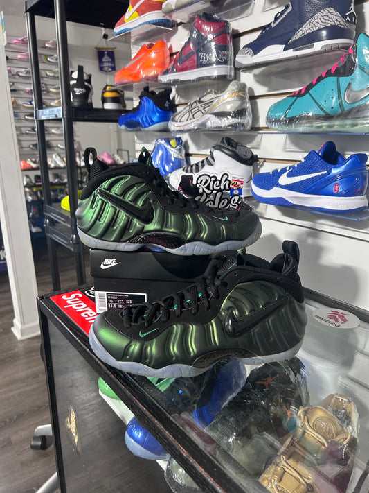 Pine Green Foamposites