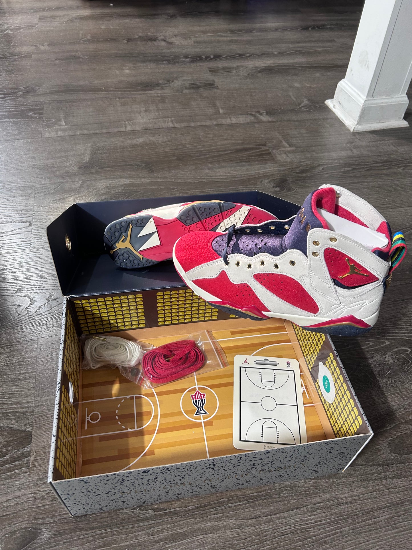 Trophy Room 7’s